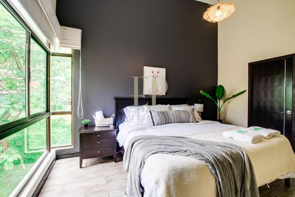 Cr Mariposa Rentals Comfortable Penthouse, Ac, Pool, Gym, Tennis 산타 아나 외부 사진